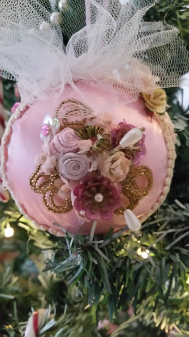 DIY ornament with tulle