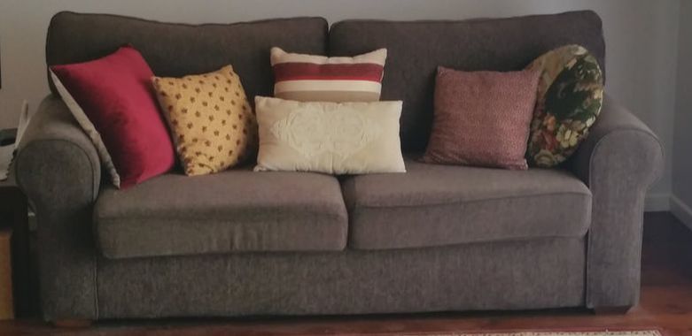 Feature sofa